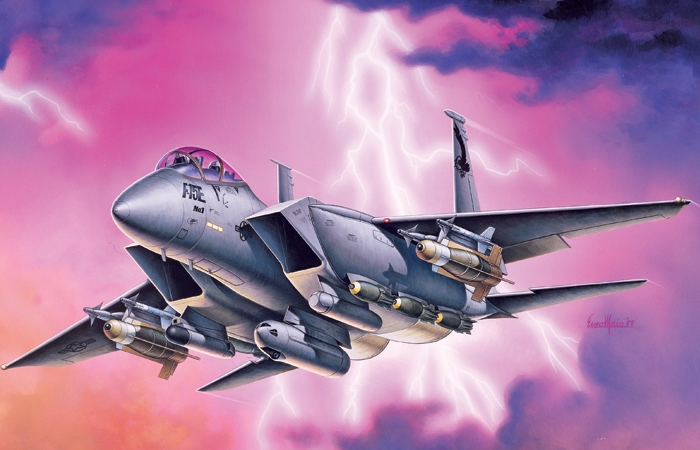 Модель - F-15 E Strike Eagle