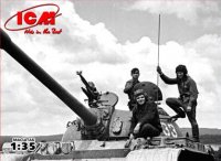 Модель - Советский танковый экипаж