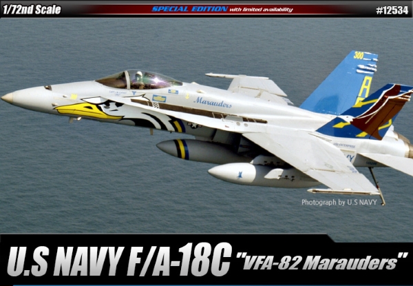 Самолёт  F/A-18C Hornet VFA-82 Marauders  (1:72)