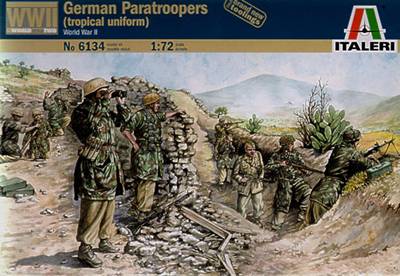 Немецкие десантники в тропической форме Сборная модель 
